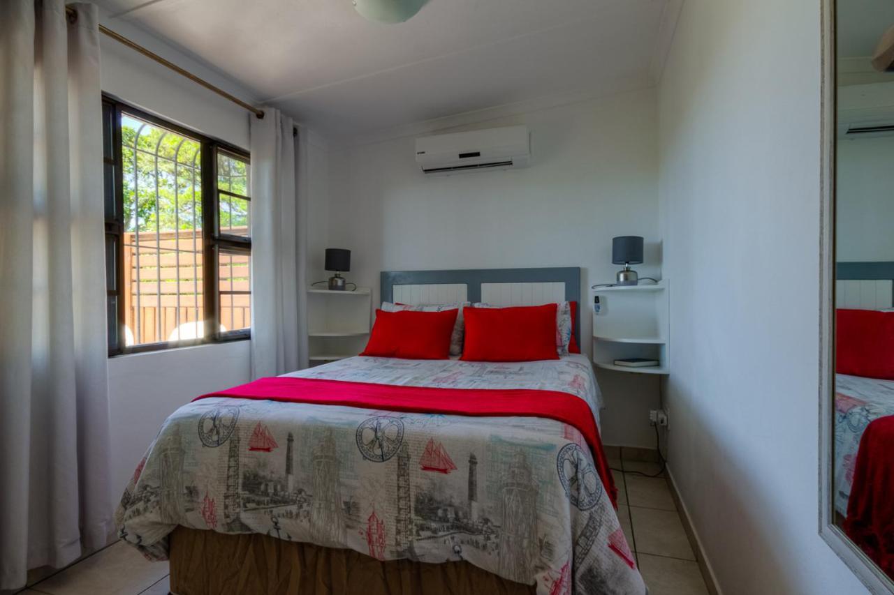 St. Lucia Ocean View Holiday Home エクステリア 写真